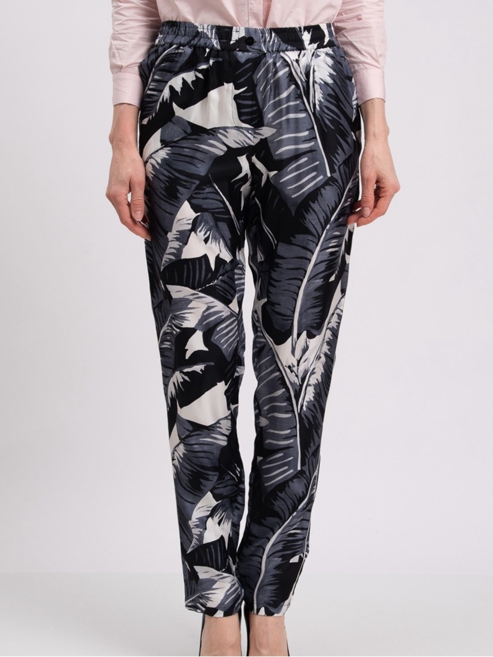 Dolce & Gabbana NWT Black Grey Palm Leaf Silk Pants Size 40